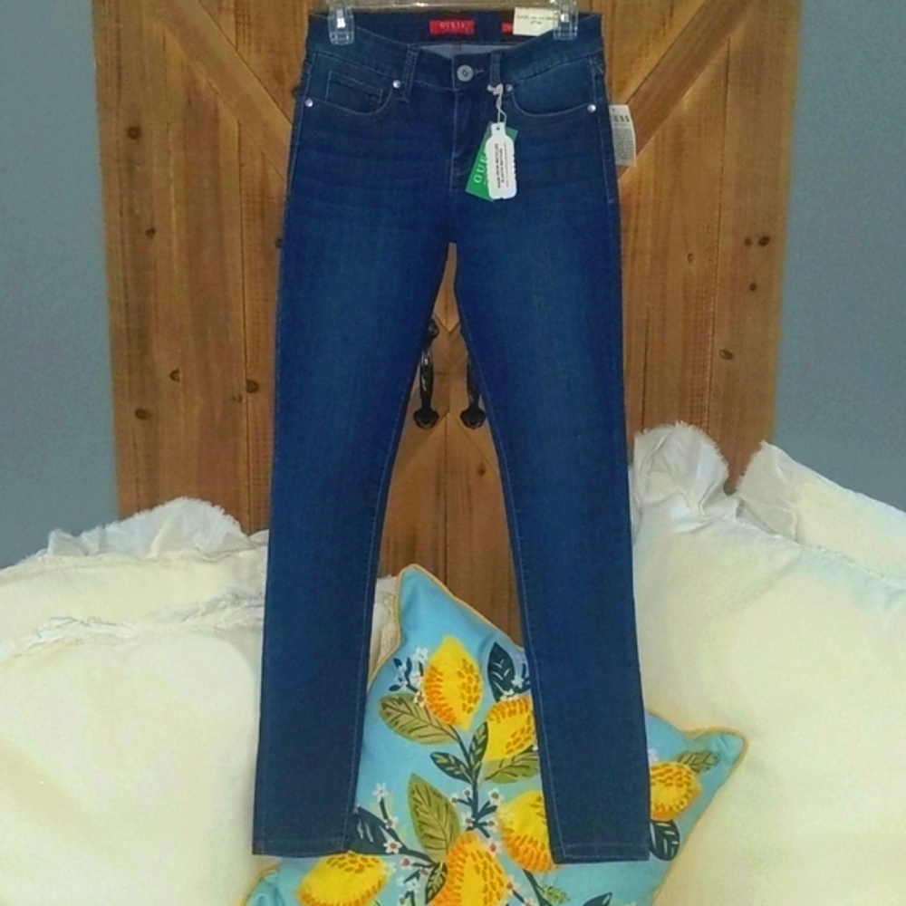 Guess Jeans 28x31 Classic Mid Rise Skinny